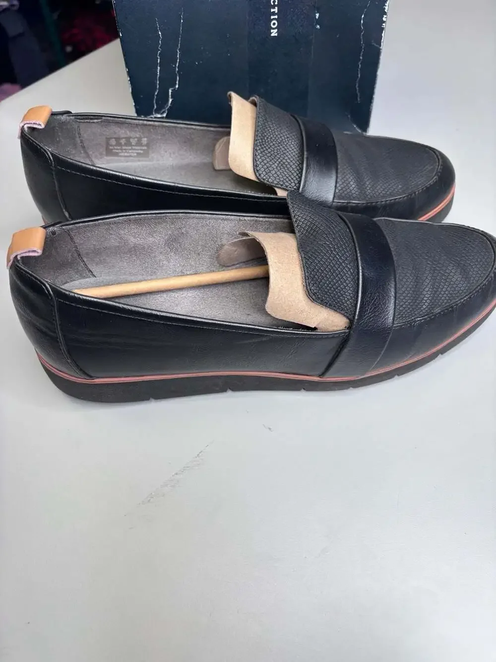 Dr. Scholl's Women's Webster Loafer in Black size 11